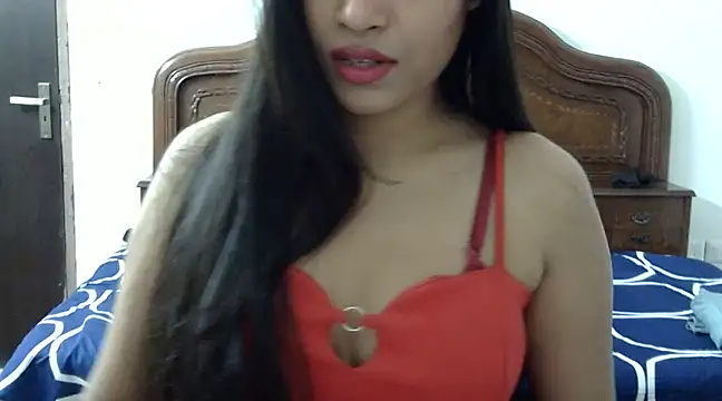 Snapshot of AniHeart chatting on February 7, 2025, 12:42 am AniHeart online show from February 7, 2025, 12:42 am