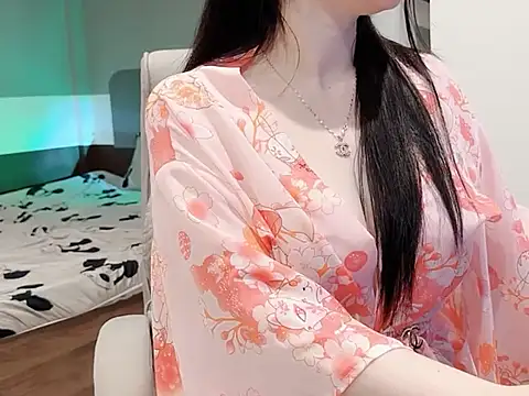 Eva-Public online show from March 2, 2025, 8:03 pm