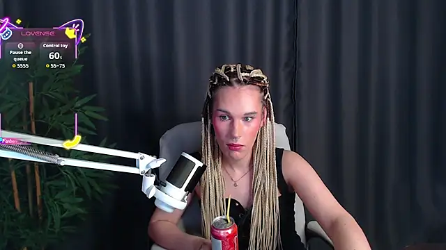 Cassie Bae online show from November 29, 2025, 8:31 pm