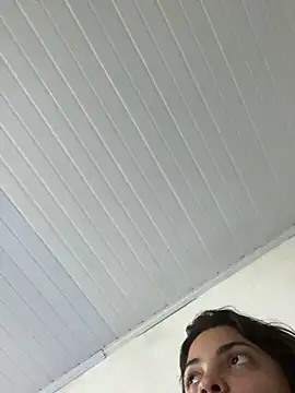 Snapshot of Nicollygriu chatting on September 22, 2025, 8:37 pm Nicollygriu online show from September 22, 2025, 8:37 pm