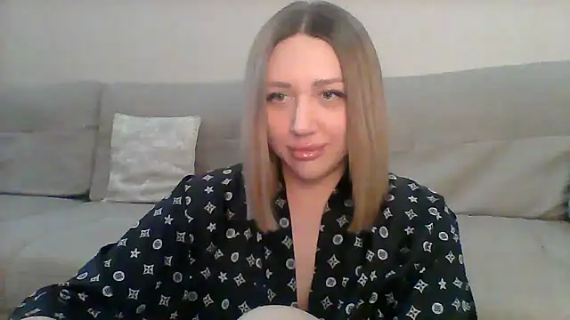 VickyLove047 online show from March 10, 2025, 8:06 am