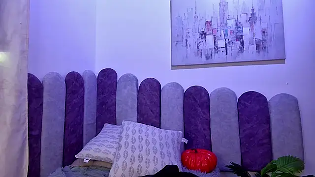 anais tgn online show from October 26, 2025, 2:39 pm