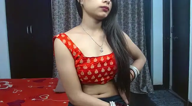 Snapshot of Baby_Zahira chatting on February 2, 2025, 11:42 pm Baby Zahira online show from February 2, 2025, 11:42 pm