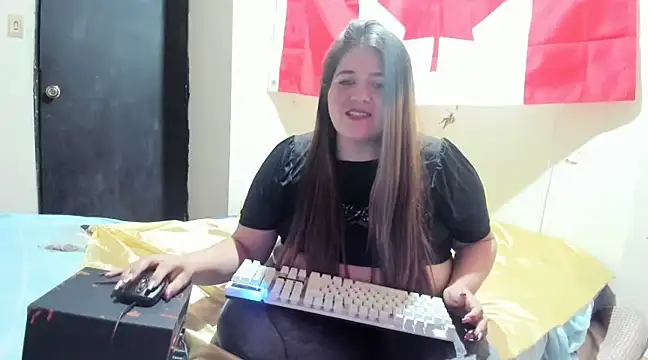 Snapshot of sexxxydaphne chatting on March 10, 2025, 3:23 am sexxxydaphne online show from March 10, 2025, 3:23 am