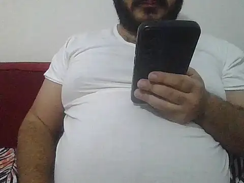 UrfavSlaveBitch online show from November 26, 2025, 4:51 pm