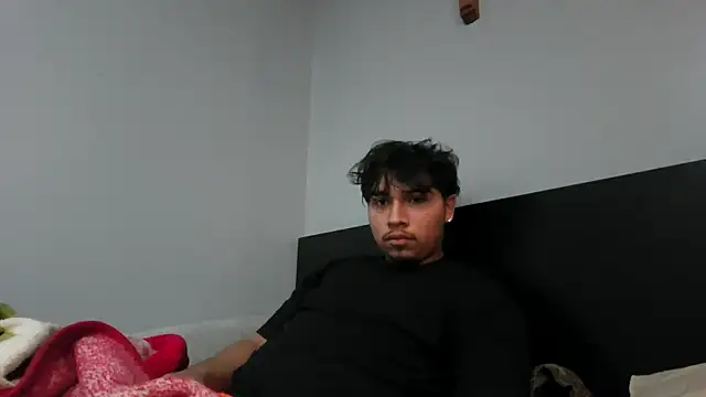 meximaloo1 online show from October 16, 2025, 5:10 pm