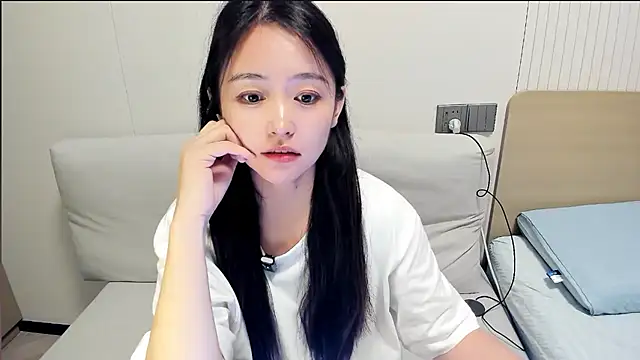 Snapshot of CN-Babycat chatting on September 23, 2025, 10:22 am CN-Babycat online show from September 23, 2025, 10:22 am