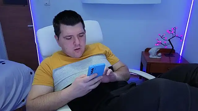 Snapshot of JasonJacks chatting on October 6, 2025, 2:57 am JasonJacks online show from October 6, 2025, 2:57 am