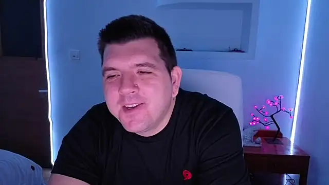 Snapshot of JasonJacks chatting on October 4, 2025, 2:24 am JasonJacks online show from October 4, 2025, 2:24 am