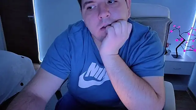 Snapshot of JasonJacks chatting on November 1, 2025, 5:25 am JasonJacks online show from November 1, 2025, 5:25 am