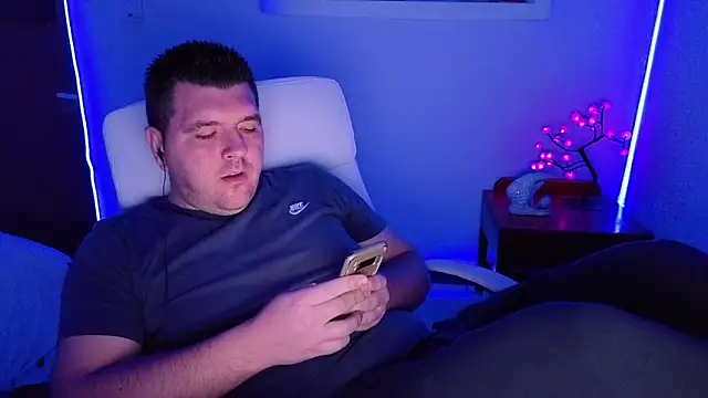 Snapshot of JasonJacks chatting on September 27, 2025, 2:28 am JasonJacks online show from September 27, 2025, 2:28 am