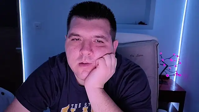 Snapshot of JasonJacks chatting on October 23, 2025, 3:27 am JasonJacks online show from October 23, 2025, 3:27 am