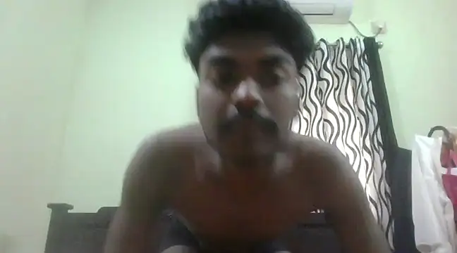Snapshot of funcracker chatting on February 2, 2025, 3:10 am funcracker online show from February 2, 2025, 3:10 am