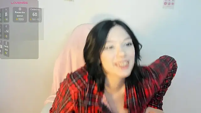 DarkWillow228 online show from March 4, 2025, 9:07 am
