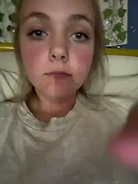 lilabigtits online show from October 22, 2025, 8:19 pm