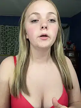 lilabigtits online show from October 24, 2025, 9:36 pm