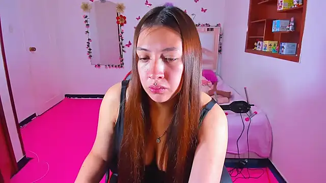 Snapshot of perlabeautiful chatting on February 25, 2026, 11:48 pm perlabeautiful online show from February 25, 2026, 11:48 pm