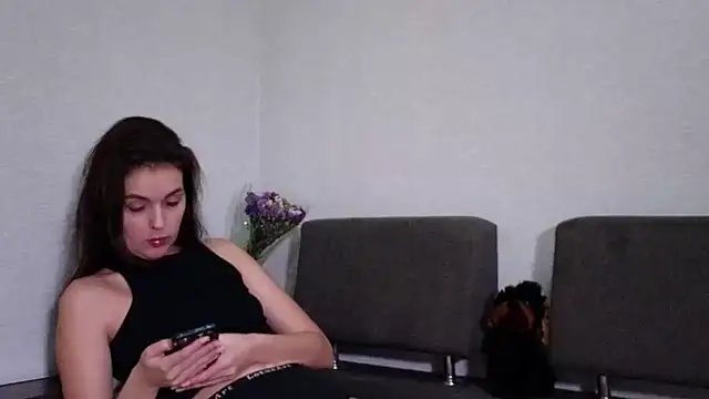 Lissabel online show from September 17, 2025, 7:49 pm