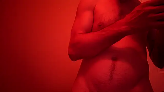 Snapshot of Huntzg23 chatting on February 10, 2026, 7:40 am Huntzg23 online show from February 10, 2026, 7:40 am