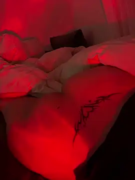 Snapshot of littlewitchxoxo chatting on February 23, 2025, 6:38 am littlewitchxoxo online show from February 23, 2025, 6:38 am