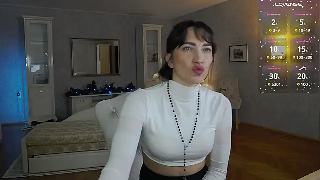 Snapshot of AnneHaddaway chatting on December 26, 2024, 9:04 pm AnneHaddaway online show from December 26, 2024, 9:04 pm