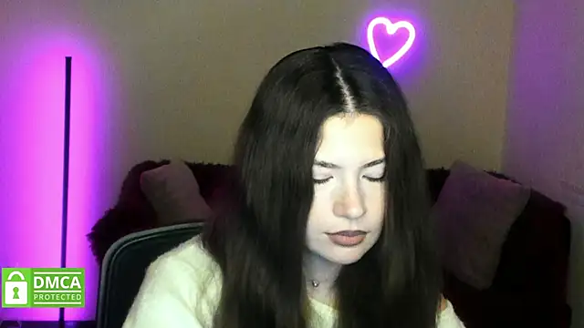 Snapshot of Alicia_redfollow chatting on November 26, 2025, 12:27 pm Alicia redfollow online show from November 26, 2025, 12:27 pm