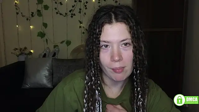 Snapshot of Alicia_redfollow chatting on March 1, 2026, 6:30 pm Alicia redfollow online show from March 1, 2026, 6:30 pm