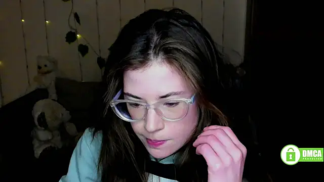Alicia redfollow online show from February 18, 2025, 6:26 pm