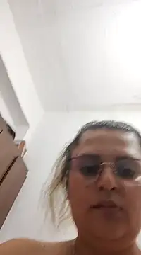 Miss balloonsmila online show from January 12, 2025, 3:07 am