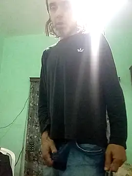 Snapshot of TOMYCOCKMILK chatting on December 23, 2024, 3:07 am TOMYCOCKMILK online show from December 23, 2024, 3:07 am