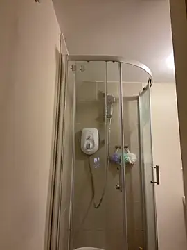 Daddyjohnoo online show from December 16, 2024, 6:38 pm