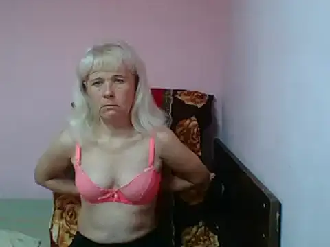 sakura blonde online show from March 16, 2025, 7:37 am