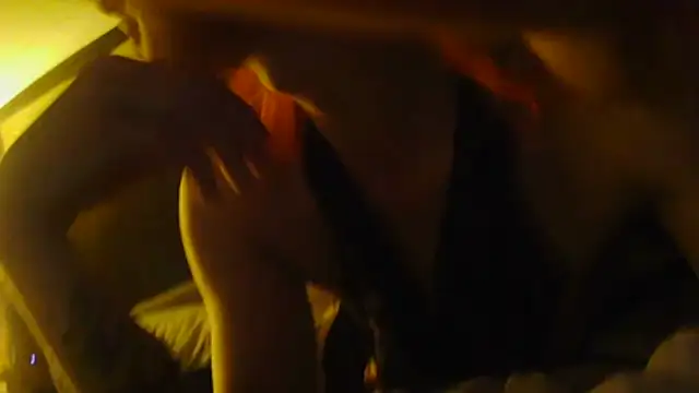 EroticKityii online show from April 23, 2026, 7:04 am