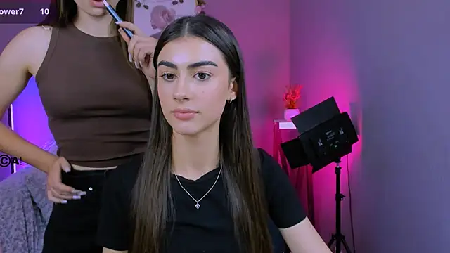 Snapshot of berry_alma chatting on October 8, 2025, 1:12 pm berry alma online show from October 8, 2025, 1:12 pm