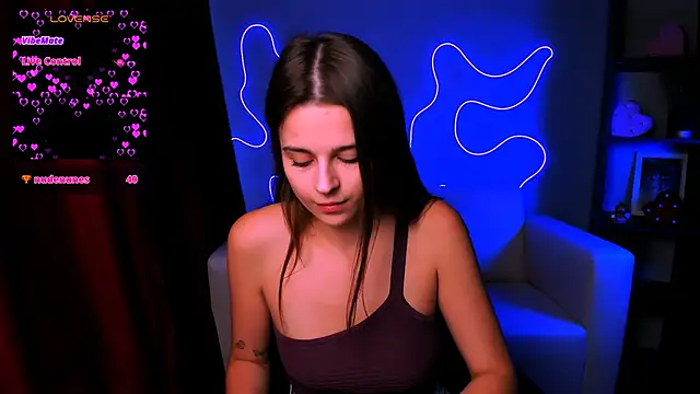 Snapshot of berry_alma chatting on September 25, 2025, 2:12 pm berry alma online show from September 25, 2025, 2:12 pm