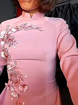 Lucy limon online show from March 5, 2026, 1:40 pm