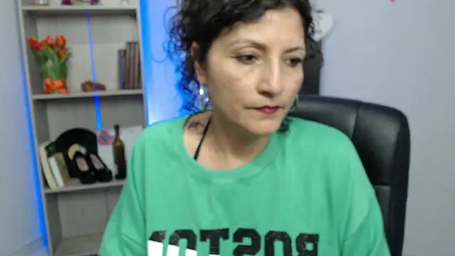 arianna ros3 online show from March 4, 2025, 6:50 pm