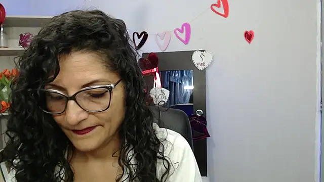 arianna ros3 online show from February 25, 2025, 2:48 pm
