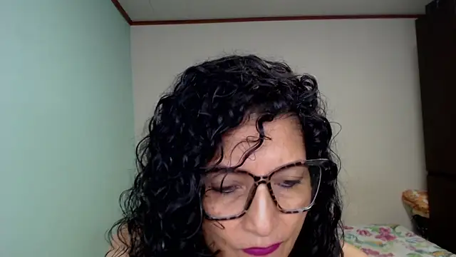 arianna ros3 online show from January 17, 2026, 2:04 am
