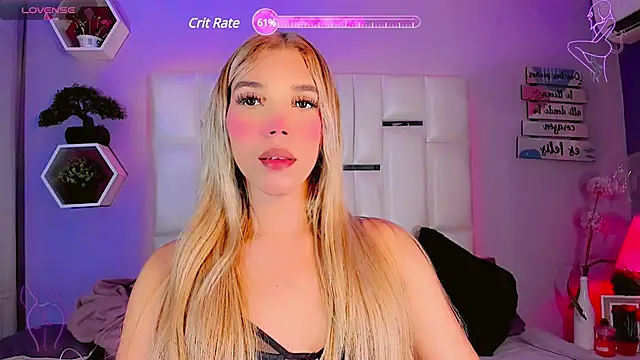 Snapshot of Aileen_18 chatting on January 1, 2025, 12:00 pm Aileen 18 online show from January 1, 2025, 12:00 pm