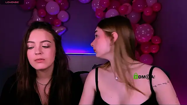 playful sophie online show from February 12, 2026, 9:14 pm