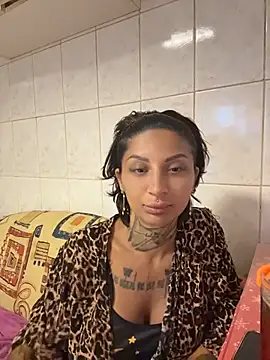 Lucky Deniz online show from August 6, 2026, 4:29 am