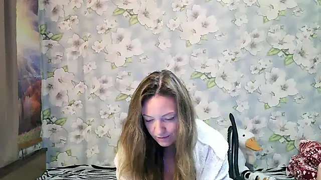 Snapshot of KattyLuuu chatting on November 2, 2025, 6:02 pm KattyLuuu online show from November 2, 2025, 6:02 pm