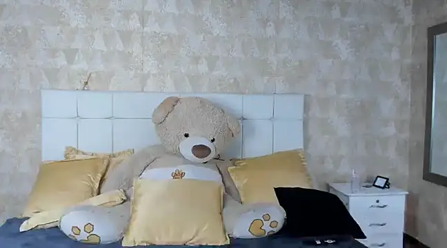 Snapshot of jeicob_gagnon chatting on February 16, 2025, 12:43 pm jeicob gagnon online show from February 16, 2025, 12:43 pm