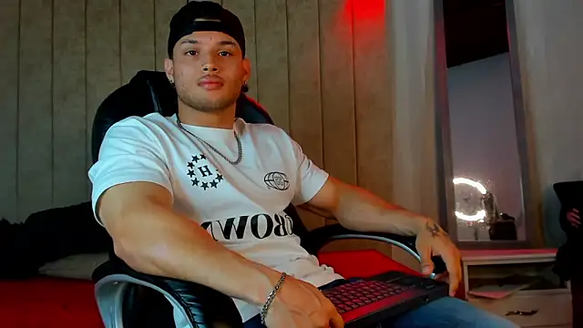 Snapshot of jeicob_gagnon chatting on September 29, 2025, 5:47 am jeicob gagnon online show from September 29, 2025, 5:47 am