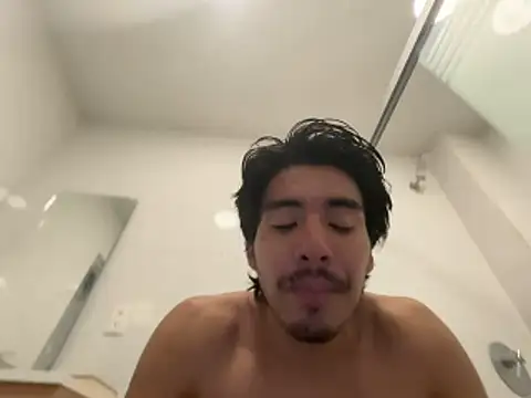 GIOOOO568 online show from February 15, 2026, 2:01 am