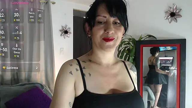 mrs deborah online show from November 4, 2025, 1:59 pm