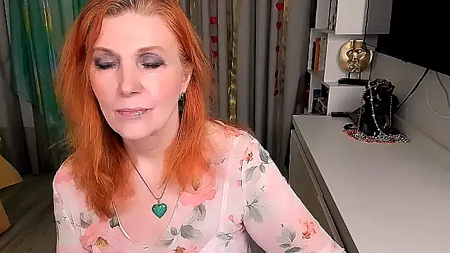 Fire-Fox-One online show from February 5, 2026, 10:27 pm