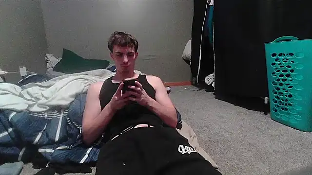 Snapshot of cw1ss chatting on October 9, 2025, 4:29 pm cw1ss online show from October 9, 2025, 4:29 pm