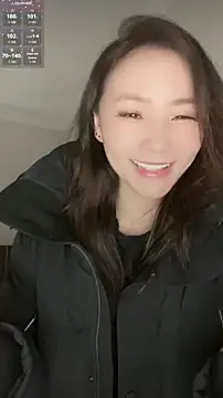 Snapshot of baobaomiqi_linger chatting on November 2, 2025, 2:38 am baobaomiqi linger online show from November 2, 2025, 2:38 am